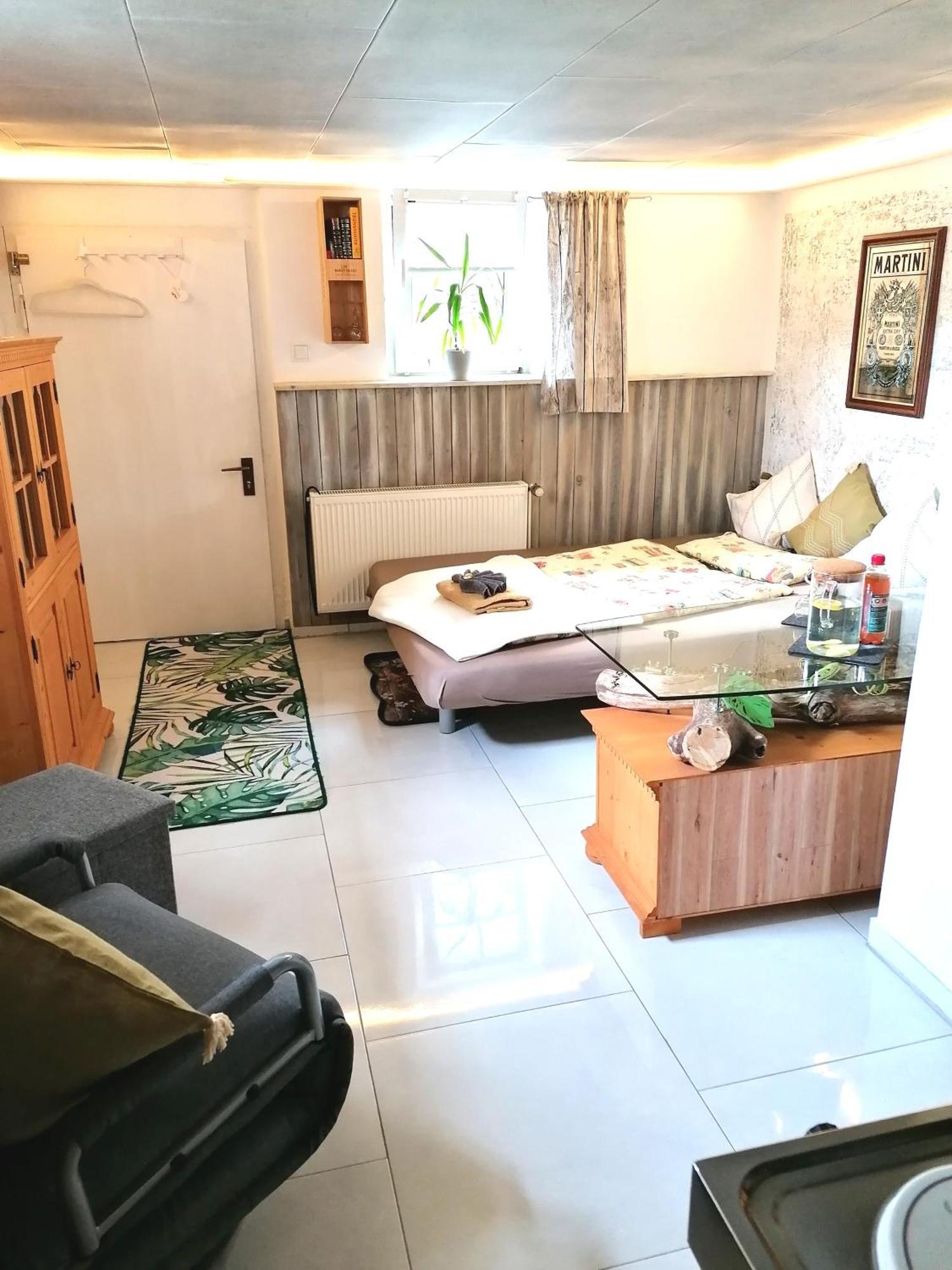 Kleines Studio Im Eichenwaeldchen, 1 Zimmer Kueche Bad Friedrichsgrun Exteriör bild